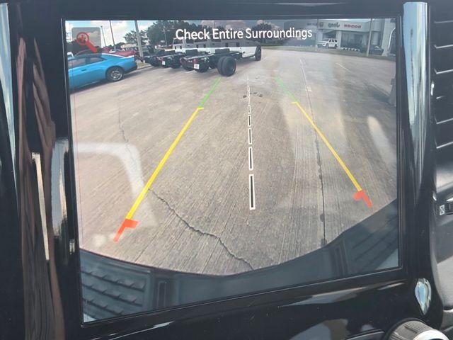 2022 RAM 2500 Tradesman 4x4 Crew Cab 8' Box