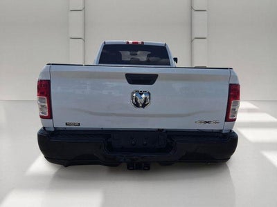 2022 RAM 2500 Tradesman 4x4 Crew Cab 8' Box