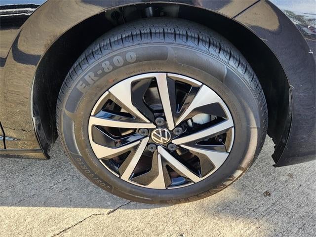 2024 Volkswagen Jetta S Auto