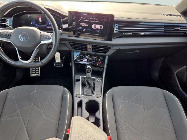 2025 Volkswagen Jetta Sport Auto
