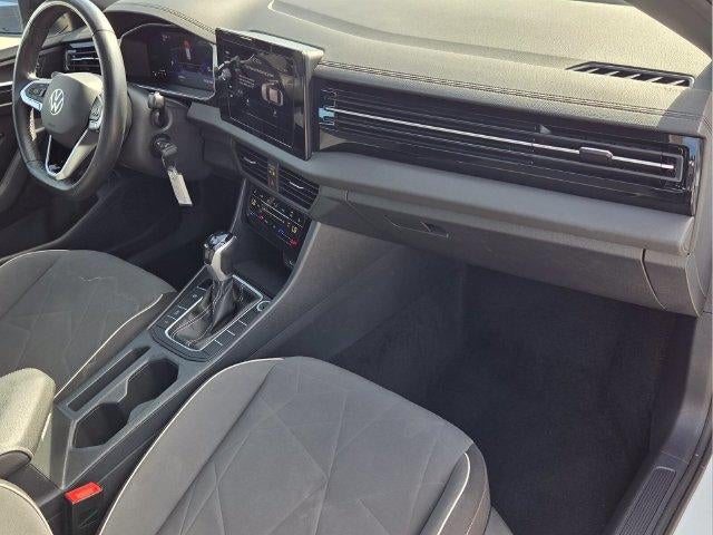 2025 Volkswagen Jetta Sport Auto