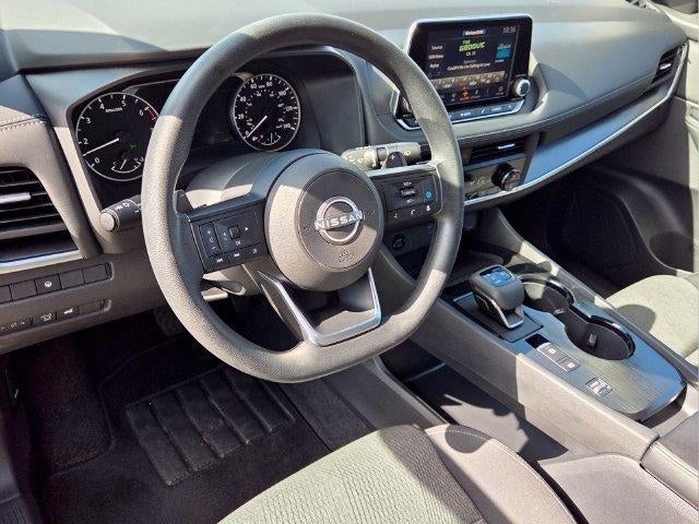 2024 Nissan Rogue FWD SV