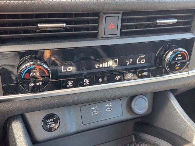 2024 Nissan Rogue FWD SV