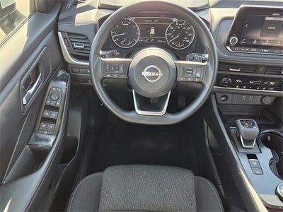 2024 Nissan Rogue AWD SV