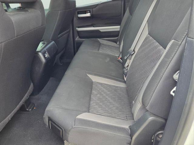 2015 Toyota Tundra 4WD Truck 4WD Double Cab Standard Bed 5.7L V8 SR5 (Natl)