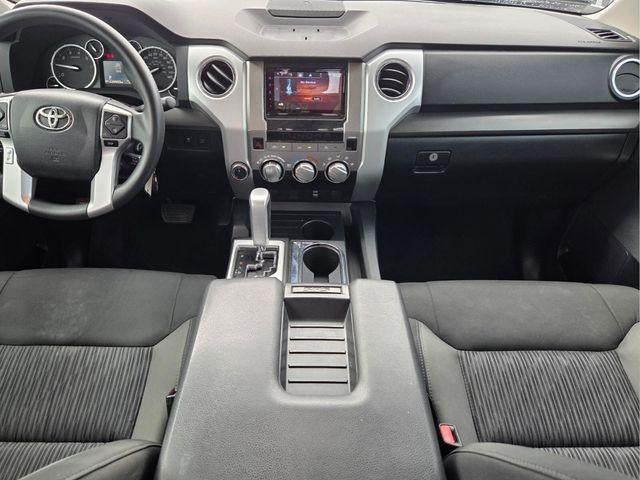 2015 Toyota Tundra 4WD Truck 4WD Double Cab Standard Bed 5.7L V8 SR5 (Natl)