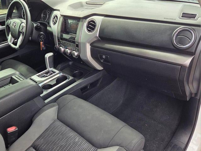 2015 Toyota Tundra 4WD Truck 4WD Double Cab Standard Bed 5.7L V8 SR5 (Natl)