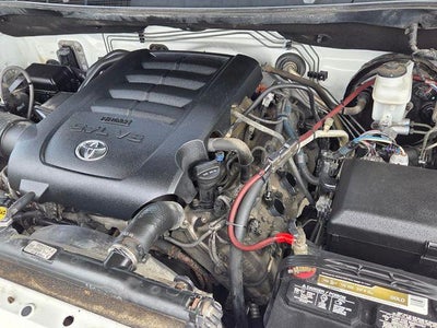 2015 Toyota Tundra 4WD Truck 4WD Double Cab Standard Bed 5.7L V8 SR5 (Natl)