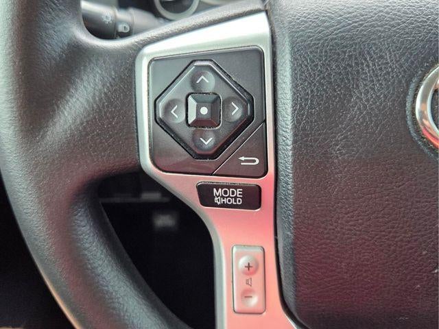 2015 Toyota Tundra 4WD Truck 4WD Double Cab Standard Bed 5.7L V8 SR5 (Natl)
