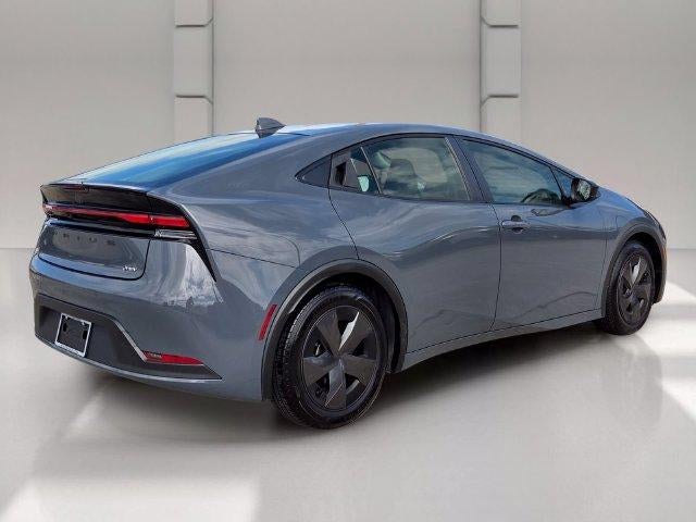 2024 Toyota Prius LE (Natl)