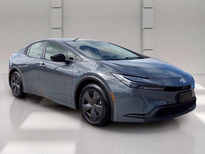 2024 Toyota Prius LE (Natl)