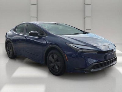 2024 Toyota Prius LE (Natl)