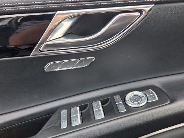 2025 Genesis GV80 2.5T Standard AWD