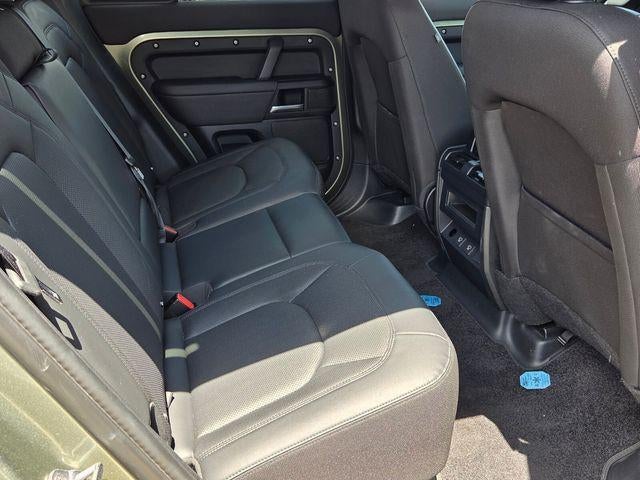 2025 Land Rover Defender 110 P300 S