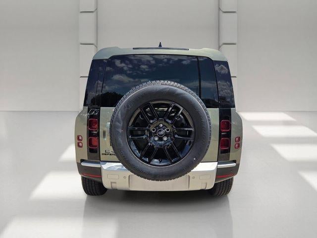 2025 Land Rover Defender 110 P300 S